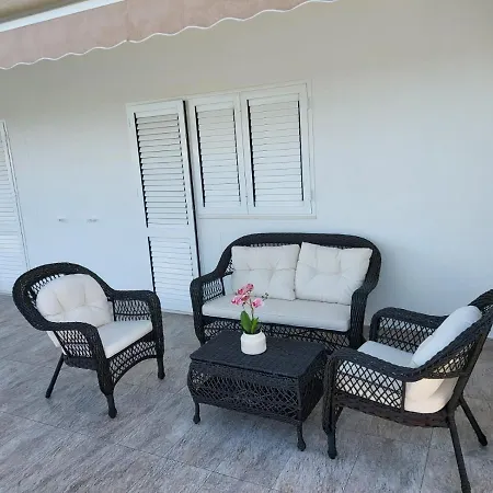 Astrid 5 M From Apartmán Vinišće