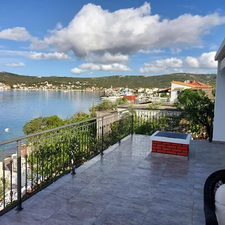 Astrid 5 M From Apartmán