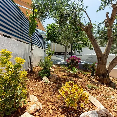 Apartament Astrid 5 M From *
