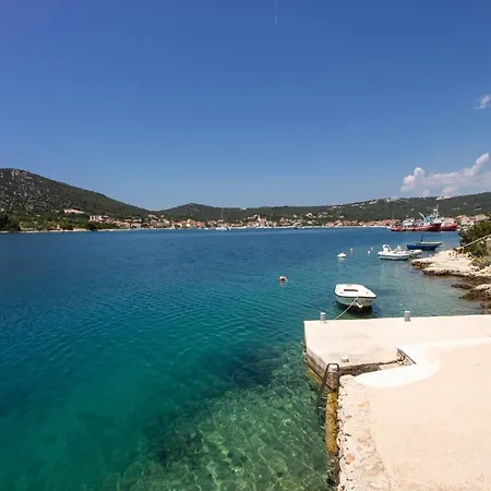 Astrid 5 M From Vinišće