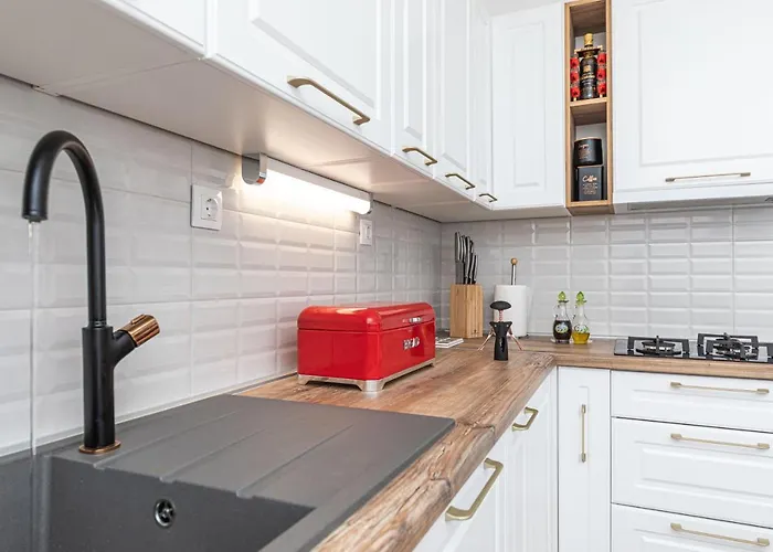 Astrid 5 M From * Vinišće