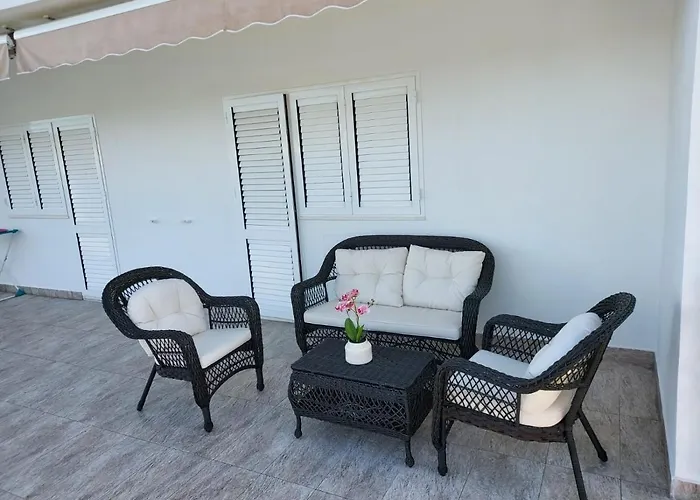 Astrid 5 M From Appartamento Vinišće