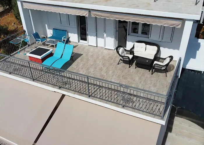 Appartamento Astrid 5 M From Vinišće