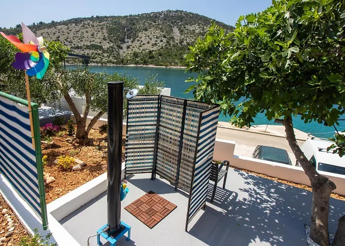 Appartamento Astrid 5 M From *